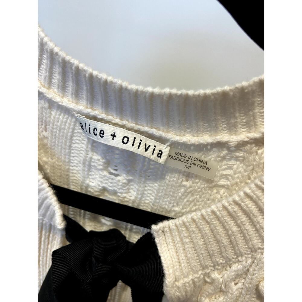 Alice and Olivia Kitty Bows Cardigan size S small - Picture 4 of 6